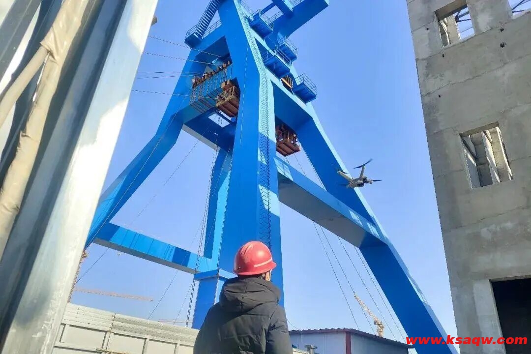 金桥二号井“无人机+人工”巡检，筑牢安全防线