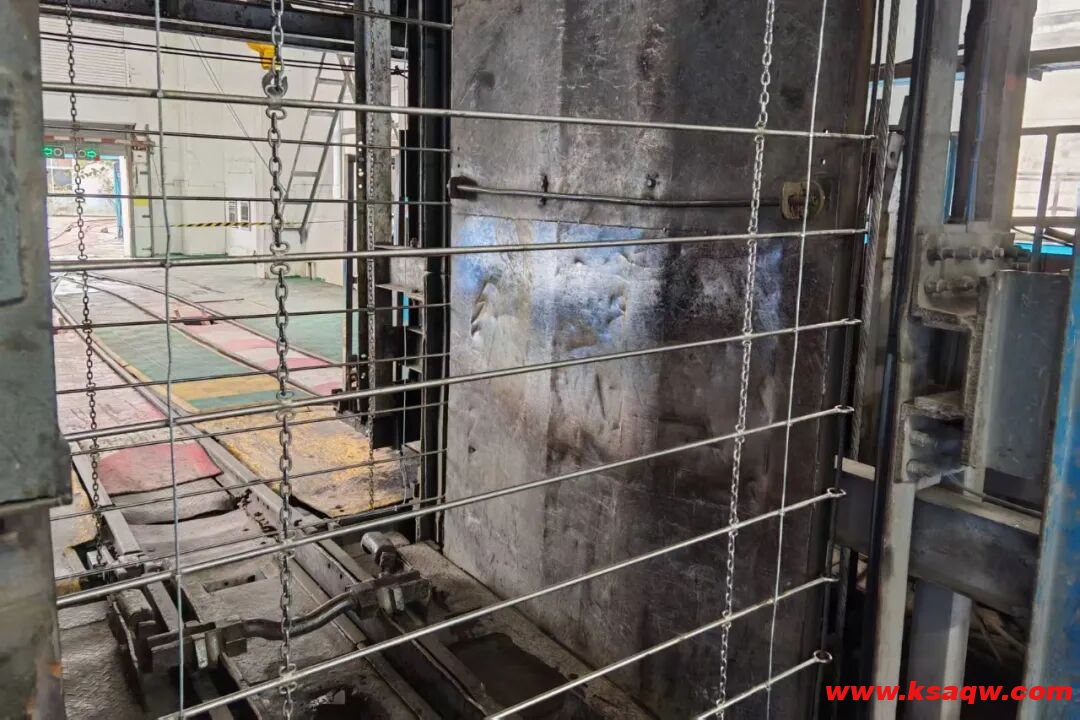 过好“紧日子” | 旧罐帘“合二为一”巧改造！运河煤矿运转工区降本增效显成效