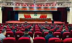 【矿区新闻】我矿组织开展“筑梦六矿·素质登高”大讲堂暨《2025版煤矿安全规程》培训考试