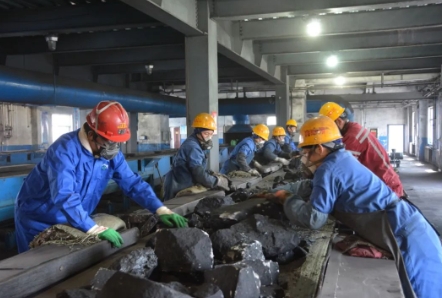 魏家地矿：多措并举精准打好提质促销“组合拳”