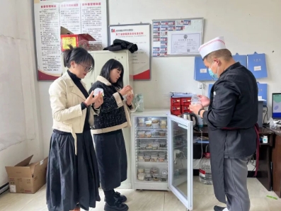 汾源煤业公司工会开展“啄木鸟”专项巡视巡查活动