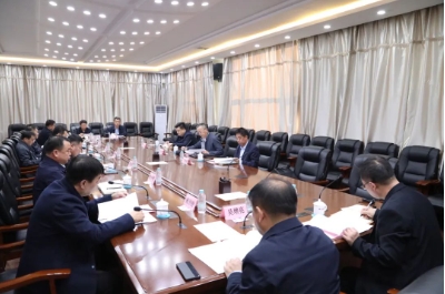 龙煤鹤矿集团公司专职外部董事深入鹤岗矿业公司调研