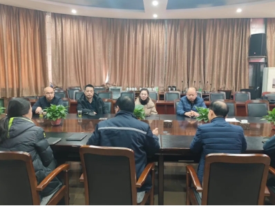 公司质量监督站到马兰矿选煤厂督导检查“低压配电系统改造工程”的优良工程申报工作