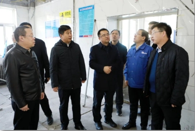 鲍永生孟君动态督导西山煤电官地矿更衣设施及智能洗护改造工作