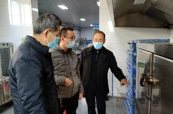 潞安化工集团“三堂一舍”专项检查组到常村煤矿检查指导