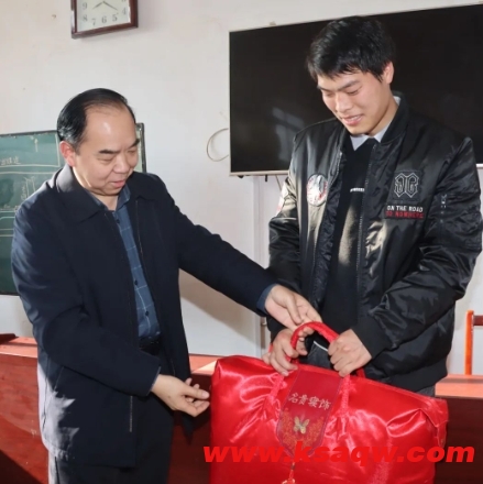 我矿为集团职工职业技能竞赛获奖选手送贺信