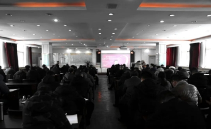 柳湾煤矿开展汾西矿业2024年安全生产一号文件学习