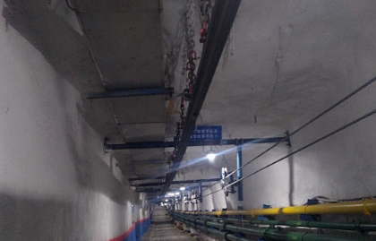 济宁市金桥煤矿单轨吊“质”“量”双升，打造运输系统“高速路”
