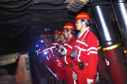 公司领导到基层单位调研指导安全生产工作