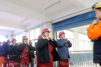 集团公司总工程师傅崑岚一行到恒源煤矿检查验收节后复工复产工作
