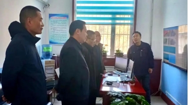 阳泉公司领导慰问春节期间坚守岗位的一线干部职工