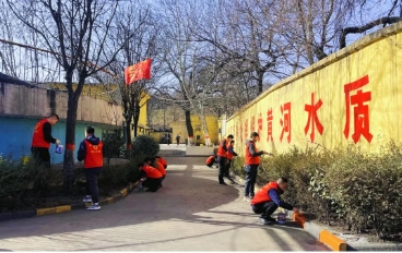 下峪口矿不负春光 为绿充“植”