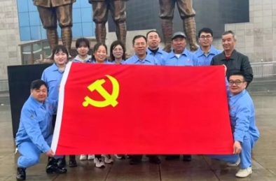 四矿维修服务中心工厂党支部组织党员到红色基地参观学习