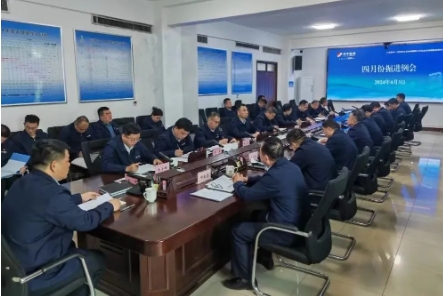 运河煤矿召开掘进例会 “四个提升”提效再发力