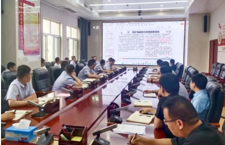 安全生产 地质先行，金桥煤矿开展“总工程师带头学地质”活动