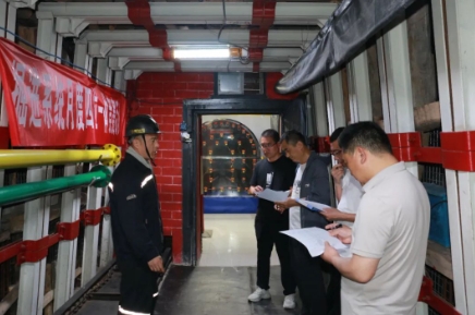 我矿开展掘进系统和机电运输系统“四位一体”岗位标准化作业流程竞赛