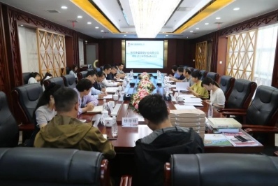 黄陵矿业公司顺利通过档案工作目标管理AAA级认证