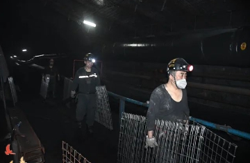 冀中股份金牌班组、云驾岭矿掘进区掘进二班