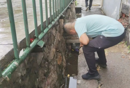山西焦煤西山煤电马兰矿工程二区、地测防治水中心筑牢雨季“三防”安全堤