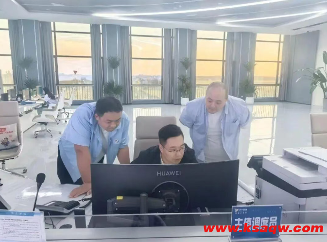 QQ20251010-084926