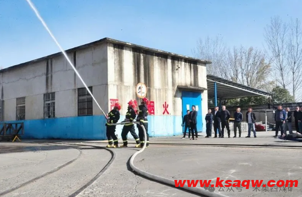 朱集西煤矿开展物资供应区域火灾事故应急演练