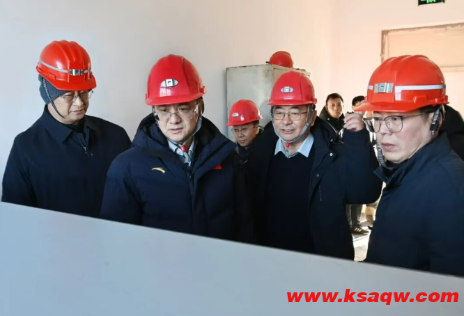 雷东升深入包保煤矿向阳矿管理处检查安全生产工作