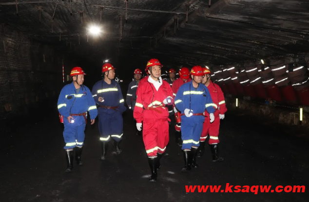 赵小兵深入基层检查指导工作